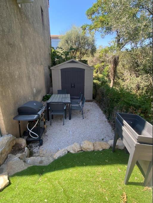 Superbe Appartement Avec Jardin & Jacuzzi - En Face De La Mer 拉西约塔 外观 照片