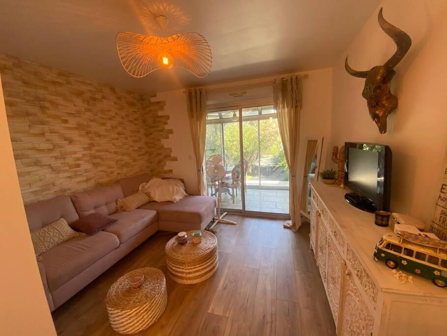 Superbe Appartement Avec Jardin & Jacuzzi - En Face De La Mer 拉西约塔 外观 照片